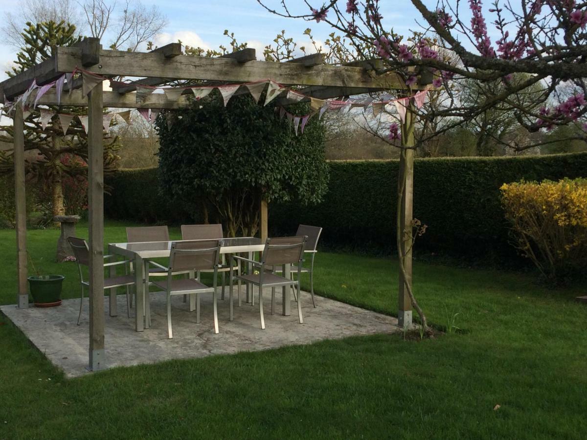 Bed and Breakfast La Crepelliere Villedieu-les-Poëles Exterior foto